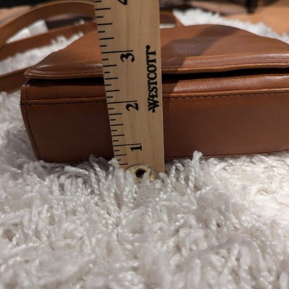 Vintage Genesis by Sabina Handbags Genuine Leather Crossbody Bag - Picture 15 of 16